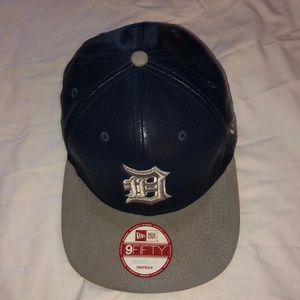 Men’s SnapBack Hat